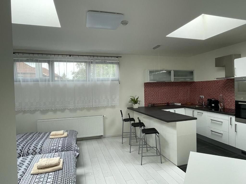 Rumako Apartments Прага Екстериор снимка